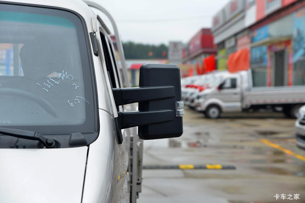 优惠0.4万 乐山市跨越王X7载货车火热促销中