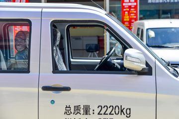 �ɹ� ���� ��׼�� 1.5L 115���� ���� 2.16��˫������΢��(����)ͼƬ