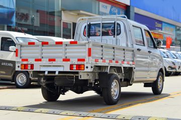 �ɹ� ���� ��׼�� 1.5L 115���� ���� 2.16��˫������΢��(����)ͼƬ