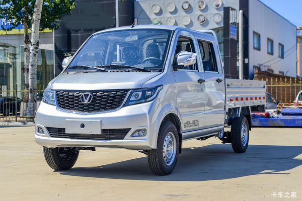 成功汽车 斑马 2025加长豪华型 1.5L汽油 116马力 5档 2.55米双排栏板微卡 成功汽车 斑马 2025加长豪华型 1.5L汽油 116马力 5档 2.55米双排栏板微卡