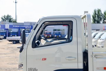 ���� ʱ���캽S1 2.0L 144���� ���� 3.7�׵�������С��(����)ͼƬ