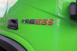 大金刚ES5 自卸车外观                                                图片