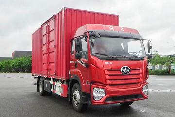 青岛解放 JK6中卡 220马力 4X2 5.75米厢式载货车(CA5181XXYP28K2L1E6A80)