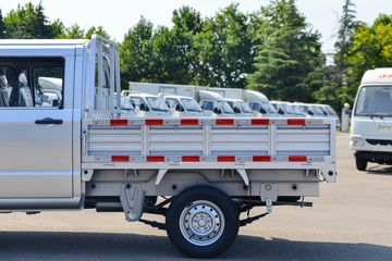 ���� ����W1 ������ 1.5L 116���� ���� 2.16��˫������΢��(����)(HFC1021R24E1C1QS)ͼƬ