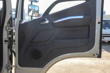 �������� ����ES5 ������ 240���� 6X2 4.8����ж��ͼƬ