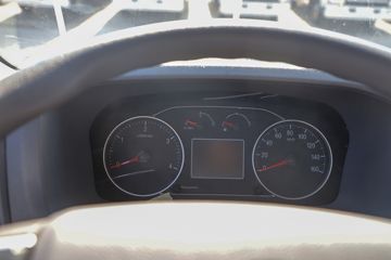 �������� ����ES5 ������ 240���� 6X2 4.8����ж��ͼƬ