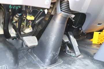 �������� ����ES5 ������ 240���� 6X2 4.8����ж��ͼƬ