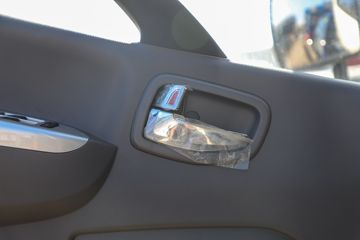 �������� ����ES5 ������ 240���� 6X2 4.8����ж��ͼƬ