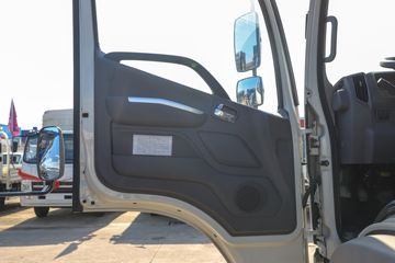 �������� ����ES5 ������ 240���� 6X2 4.8����ж��ͼƬ