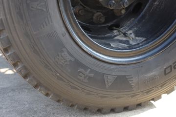 �������� ����ES5 ������ 240���� 6X2 4.8����ж��ͼƬ