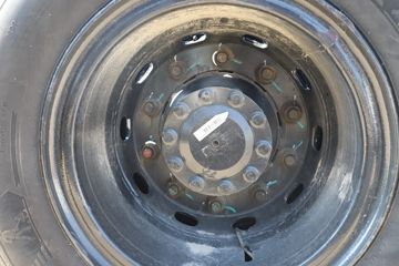 �������� ����ES5 ������ 240���� 6X2 4.8����ж��ͼƬ