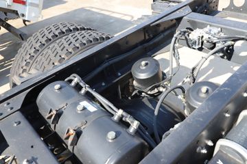 �������� ����ES5 ������ 240���� 6X2 4.8����ж��ͼƬ