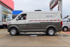 长安跨越星V5 1.6L 122马力 汽油 2.04米单排冷藏车(SC5021XLCVQ6B1) 长安跨越星V5 1.6L 122马力 汽油 2.04米单排冷藏车(SC5021XLCVQ6B1)