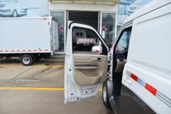 长安跨越星V5 1.6L 122马力 汽油 2.04米单排冷藏车(SC5021XLCVQ6B1) 长安跨越星V5 1.6L 122马力 汽油 2.04米单排冷藏车(SC5021XLCVQ6B1)