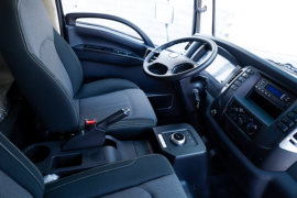 智云E1&nbsp;电动载货车内饰图片