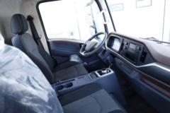 陕汽商用车 智云E2 4.5T 4.15米单排纯电动厢式轻卡(SX5046XXYBEV341N)86.55kWh