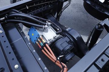 �������ó� ����E2 4.5T 4.15�׵��Ŵ��綯��ʽ�Ῠ86.55kWhͼƬ