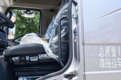 一汽解放 J6E重卡 520马力 4X2 AMT自动档牵引车(CA4180P66K25E6)