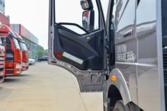 一汽解放 J6E重卡 520马力 4X2 AMT自动档牵引车(CA4180P66K25E6)