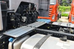 一汽解放 J6E重卡 520马力 4X2 AMT自动档牵引车(CA4180P66K25E6)