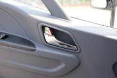 江铃 凯运+ 中体 146马力 4.2米单排栏板轻卡(万里扬6档)(JX1044TGA26)