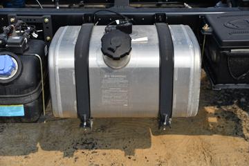 ��� ��VN ��ɽ�� 137���� 4.2�׵��������Ῠ(��ʿ��8��)(CA1040P40K61L2E6A85)ͼƬ