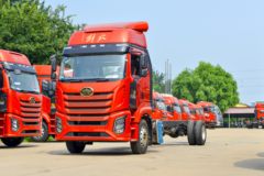 一汽解放 J6G 领航版 280马力 4X2 9.6米翼开启厢式载货车(CA5181XYKP62K1L5E6)