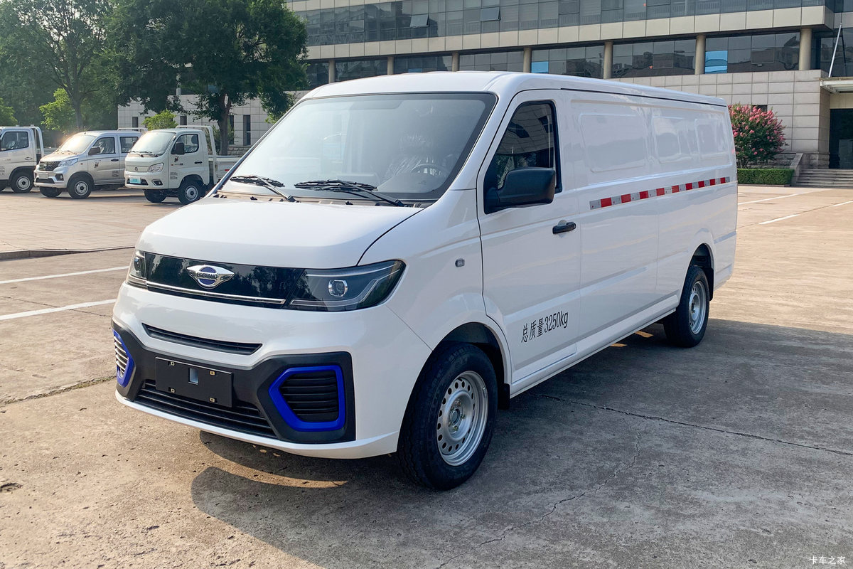  EV7  3.3T 2 5.42״綯ջ46.37kWh
