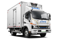 抢购在行动！临沂市骏铃HV5电动冷藏车降价大放送，立降2万