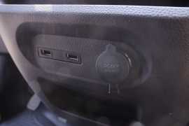 T02&nbsp;电动封闭厢货驾驶室图片