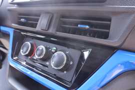 T02&nbsp;电动封闭厢货驾驶室图片