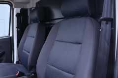 万象汽车 T02 2023款 标准版 3.25T 5.42米纯电动封闭货车41.86kWh