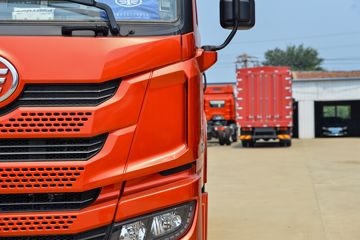 �ൺ��� ��VH 460���� 6X4 ǣ����(����)ͼƬ