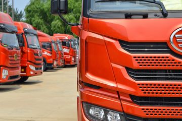 �ൺ��� ��VH 460���� 6X4 ǣ����(����)ͼƬ