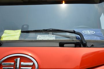 �ൺ��� ��VH 460���� 6X4 ǣ����(����)ͼƬ