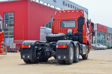 �ൺ��� ��VH 460���� 6X4 ǣ����(����)ͼƬ