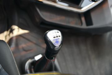 �ൺ��� ��VH 460���� 6X4 ǣ����(����)ͼƬ