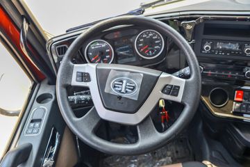 �ൺ��� ��VH 460���� 6X4 ǣ����(����)ͼƬ