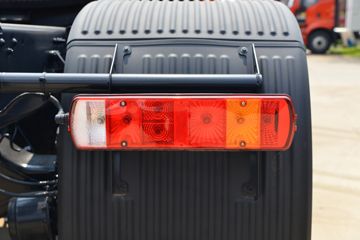 �ൺ��� ��VH 460���� 6X4 ǣ����(����)ͼƬ