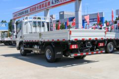 江淮 骏铃A8 160马力 4.18米单排栏板轻卡(法士特8档)(HFC1048B31K1C7S)