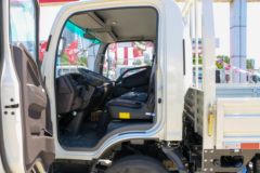 江淮 骏铃A8 160马力 4.18米单排栏板轻卡(法士特8档)(HFC1048B31K1C7S)