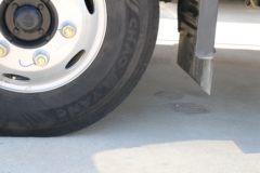 江淮 骏铃A8 160马力 4.18米单排栏板轻卡(法士特8档)(HFC1048B31K1C7S)