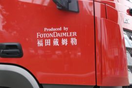 昆仑 自卸车外观                                                图片