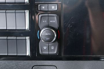 ����ŷ�� ���� 580���� 8X4 7.6����ж��(BJ3319Y6GRL-55)ͼƬ