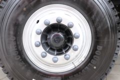 福田欧曼 昆仑 580马力 8X4 7.6米自卸车(BJ3319Y6GRL-55)