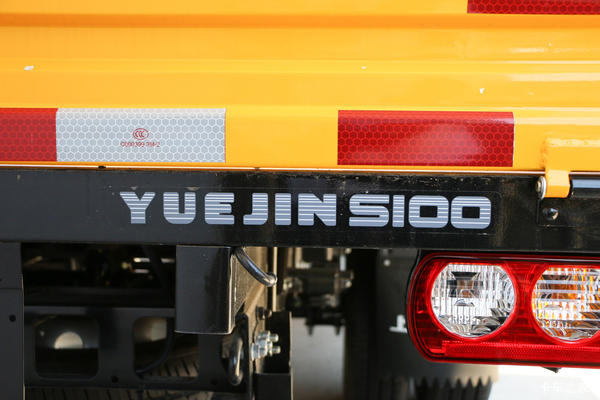 ����ʵҵ����S100���Ͱ�4.2�׿�1.9�ף�7.2������