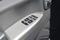 福田 时代领航ES5 170马力 4X2 5.8米排半栏板载货车(国六)(BJ1124VGPDD-05)