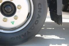 福田 时代领航ES5 170马力 4X2 5.8米排半栏板载货车(国六)(BJ1124VGPDD-05)
