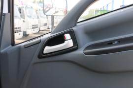 德龙Z1&nbsp;载货车驾驶室                                               图片