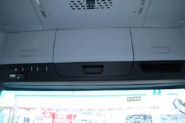 欧曼银河&nbsp;牵引车驾驶室                                               图片